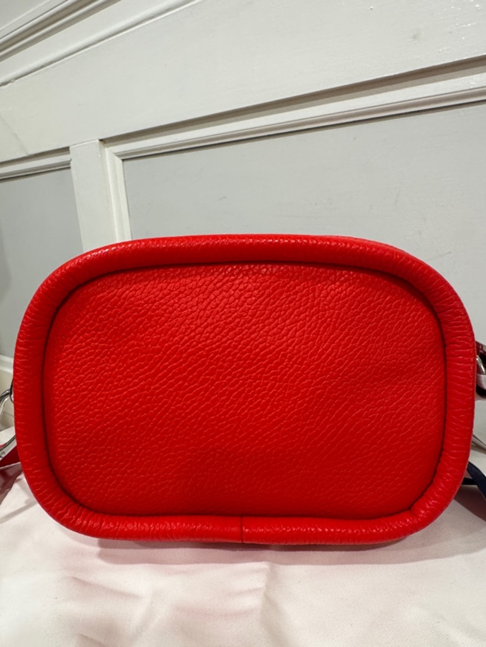 Tous Miranda Reporter Red Leather Crossbody Bag with Wide Logo Strap - Picture 7 of 17